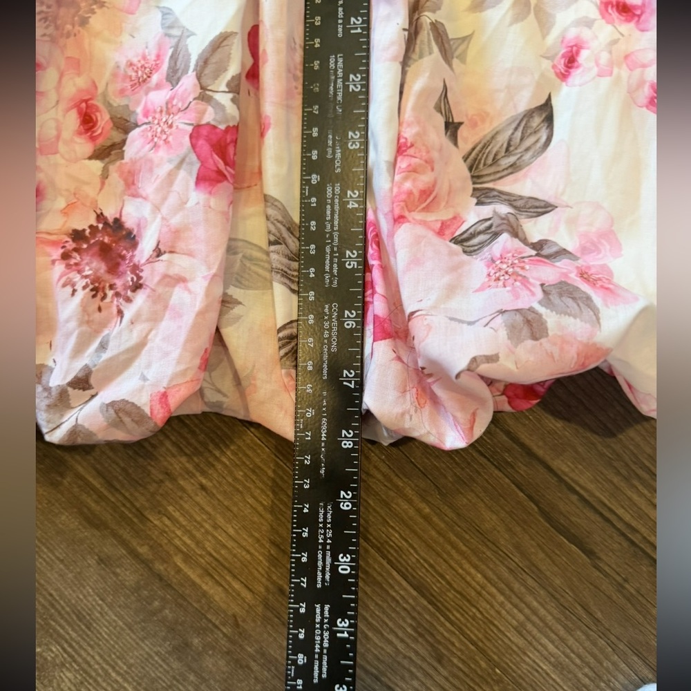 Showpo Women’s Mini Strapless Bubble Hem Dress Pink White Floral Size 6 - Picture 6 of 7